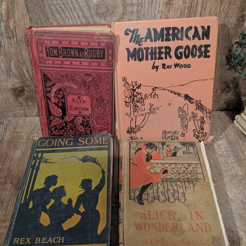 Vintage Books Cute!!